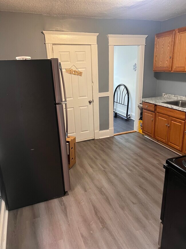 Cocina - 101 Middlesex St