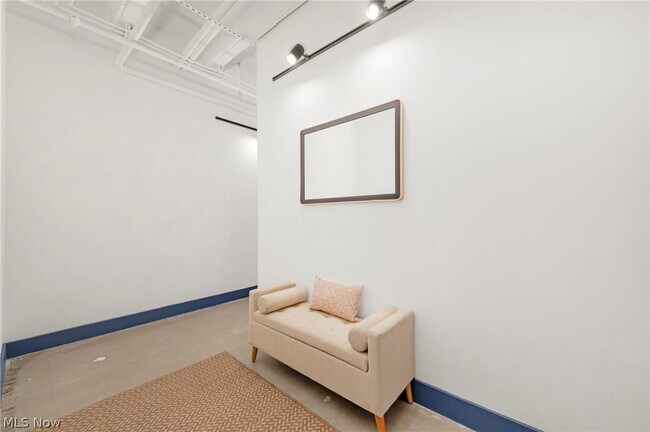 Building Photo - 14650 Detroit Ave