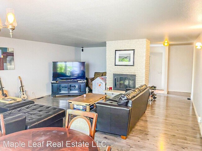 Building Photo - 3 br, 1.5 bath House - 9532 1st Ave NW