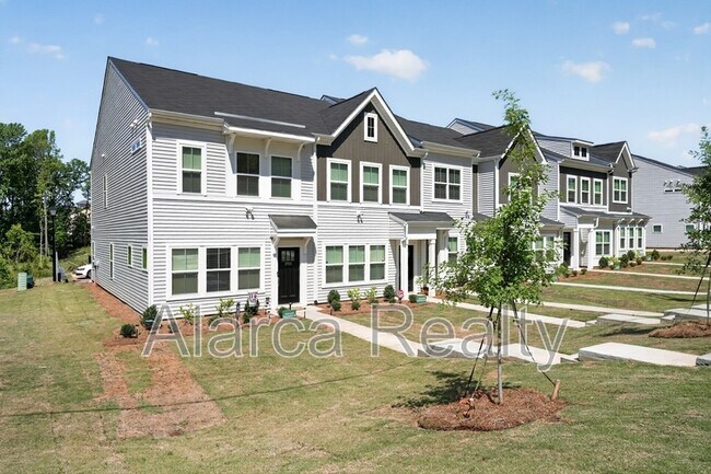 Foto del edificio - 2962 Sloan Dr