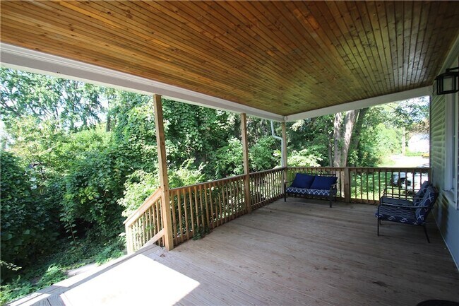 Foto del edificio - 2366 Spencerport Rd