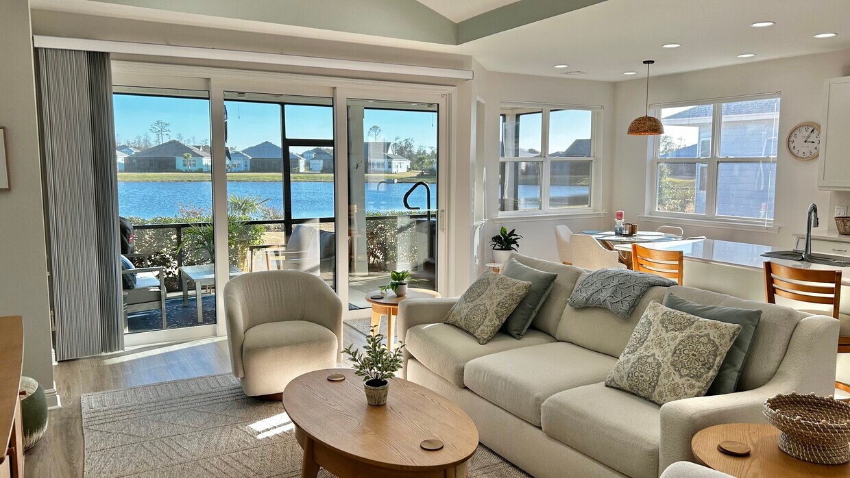 Foto principal - 8583 Good Life Wy