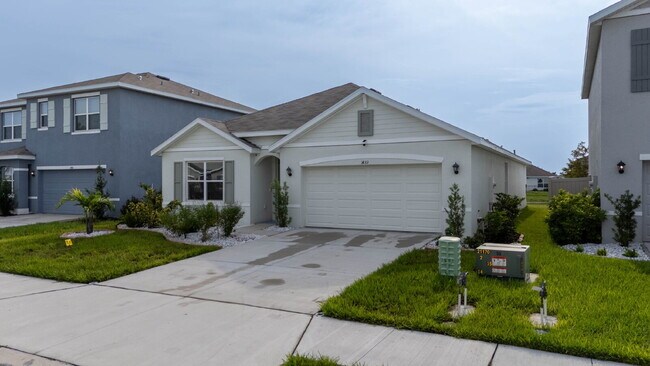 Foto del edificio - 4 Bedroom, 2 Bathroom home For Rent in Parrish