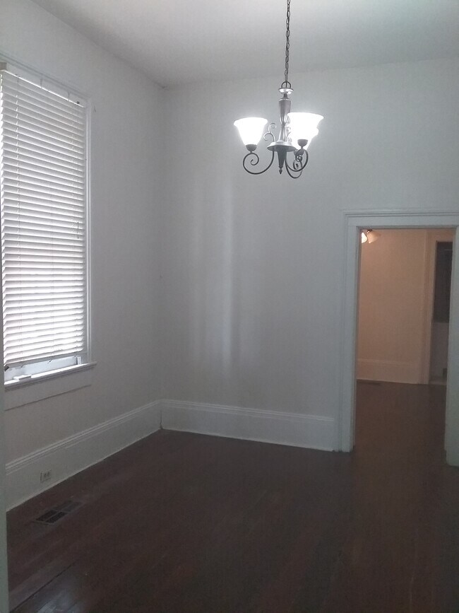 Foto del edificio - 2315 Saint Charles Ave