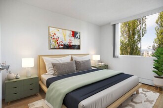 Building Photo - 1160 Haro St