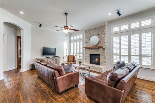 Foto del edificio - 8237 Inverness