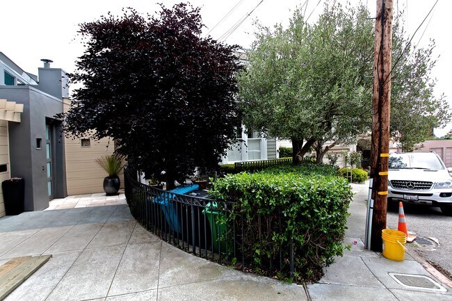 Building Photo - 54-56 Lower Terr.