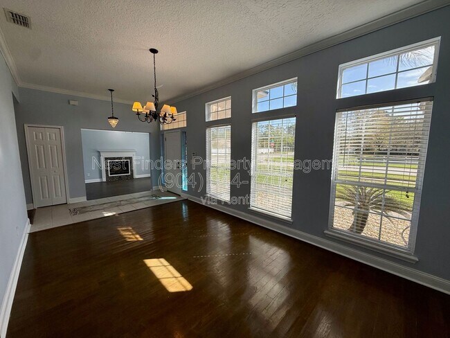 Foto del edificio - 11304 Landing Estates Dr