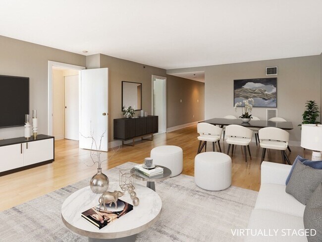 Foto del edificio - 75-83-83 Cambridge Pkwy