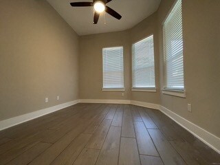 Building Photo - 511 Gamble Dr