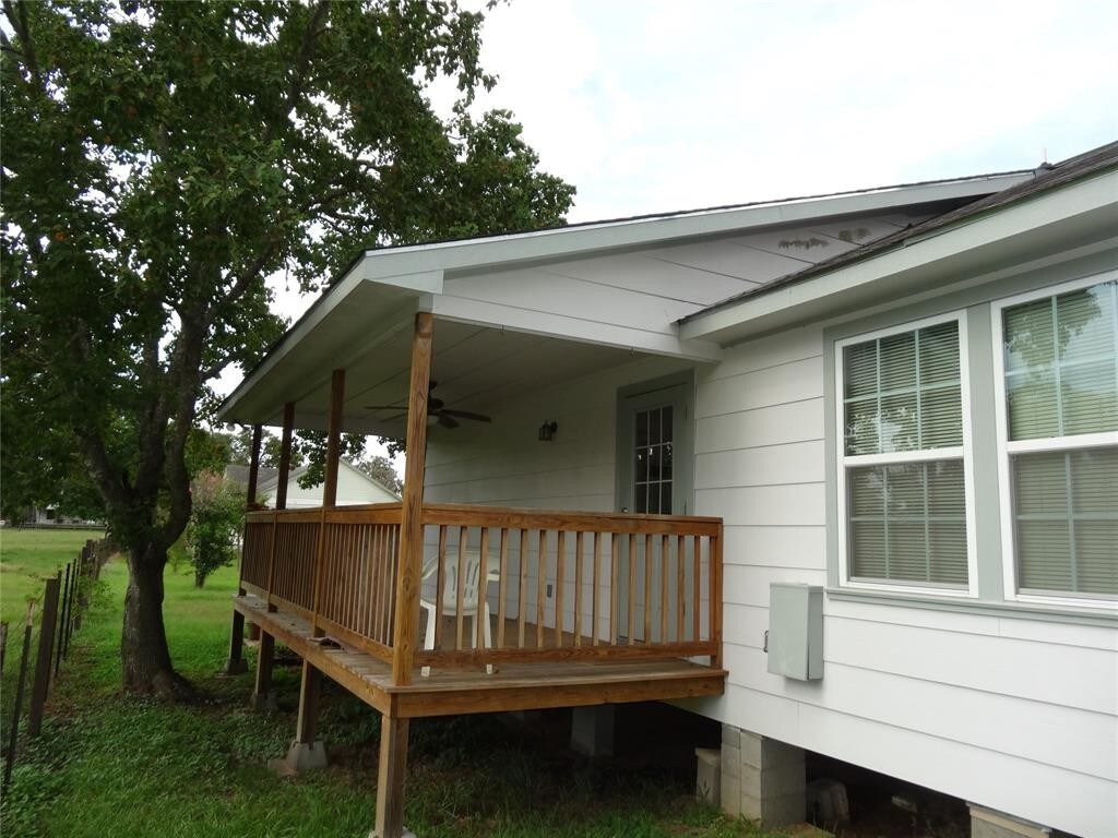 33211 Old Hempstead Rd, Magnolia, TX 77355 Townhome Rentals in
