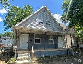 Building Photo - 653 Birch Ave