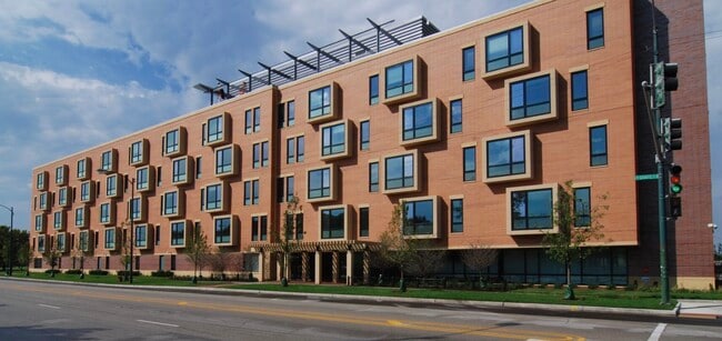 Foto del edificio - 3622 S State St