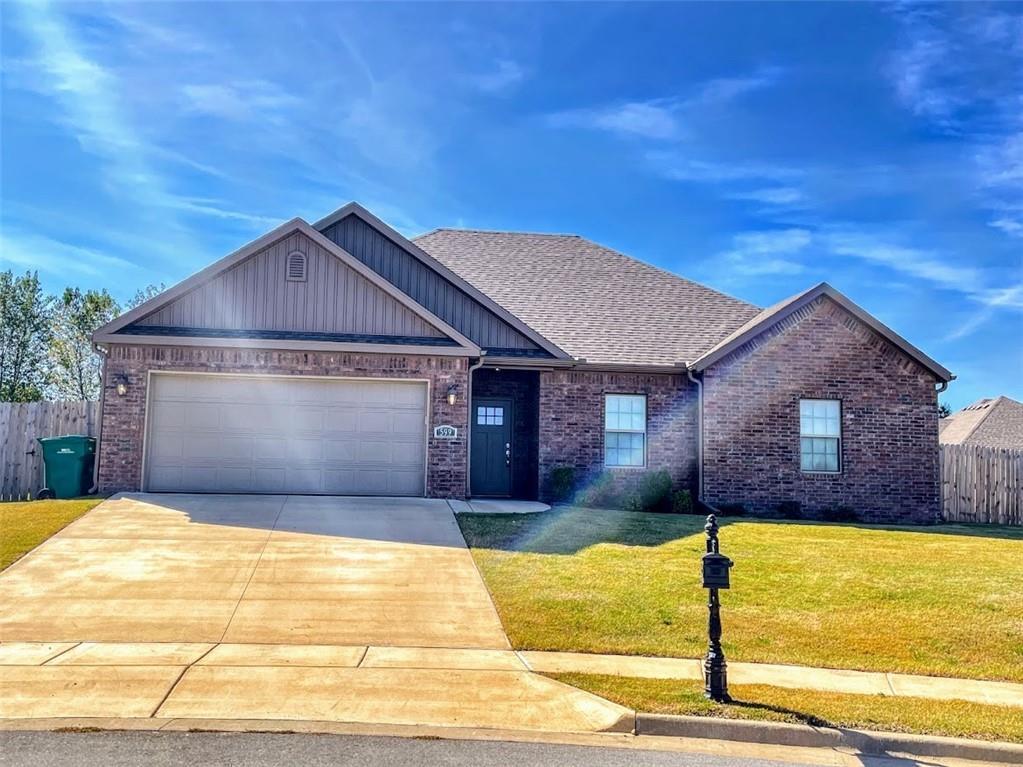 599 Quartz Wy, Bethel Heights, AR 72764 House for Rent in Bethel