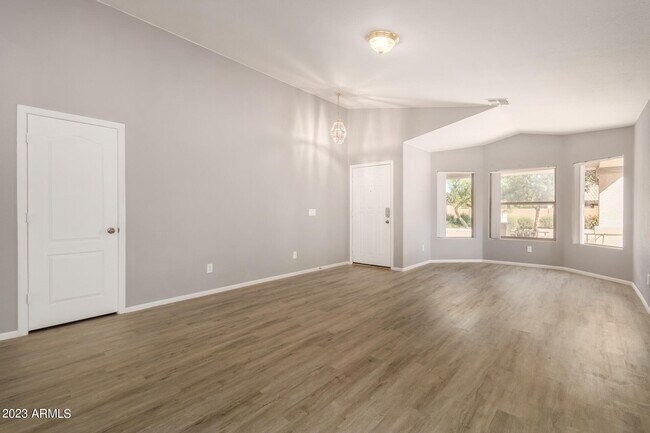 Building Photo - 34720 N Barka Trail