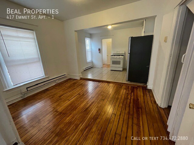 Foto del edificio - 417 Emmet St