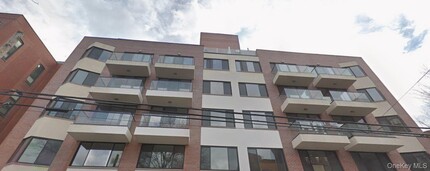 Building Photo - 136-46 41st Ave