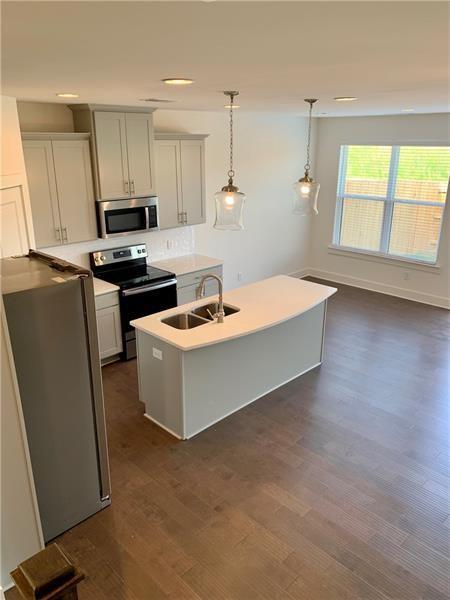 Foto del edificio - 212 N Auburn Landing Pl