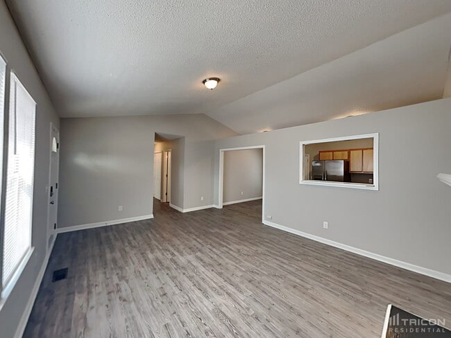 Building Photo - 12 Penhurst Ct