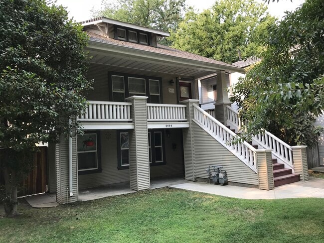 Building Photo - 2604 G St
