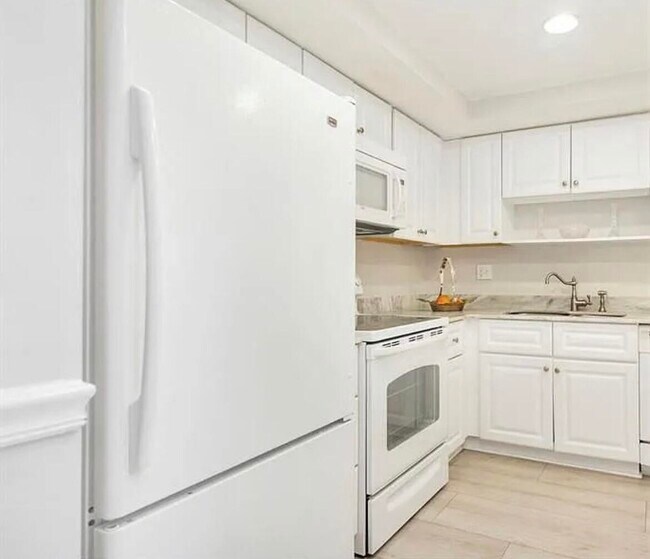 Foto del edificio - 3800 Washington Rd