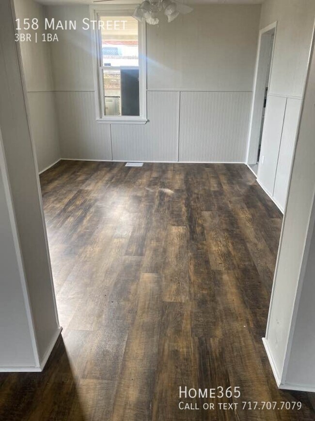 Newly renovated 3 bedroom home House Rental in New Eagle, PA