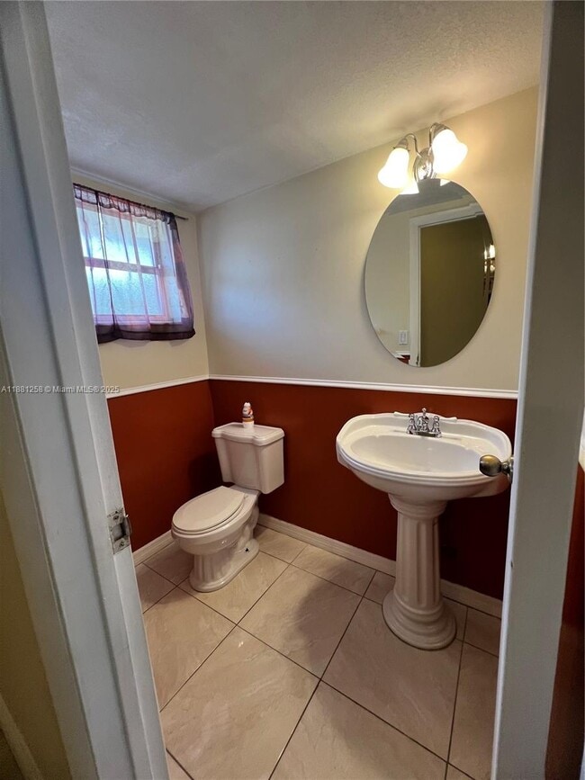 Foto del edificio - 8607 SW 137th Ave