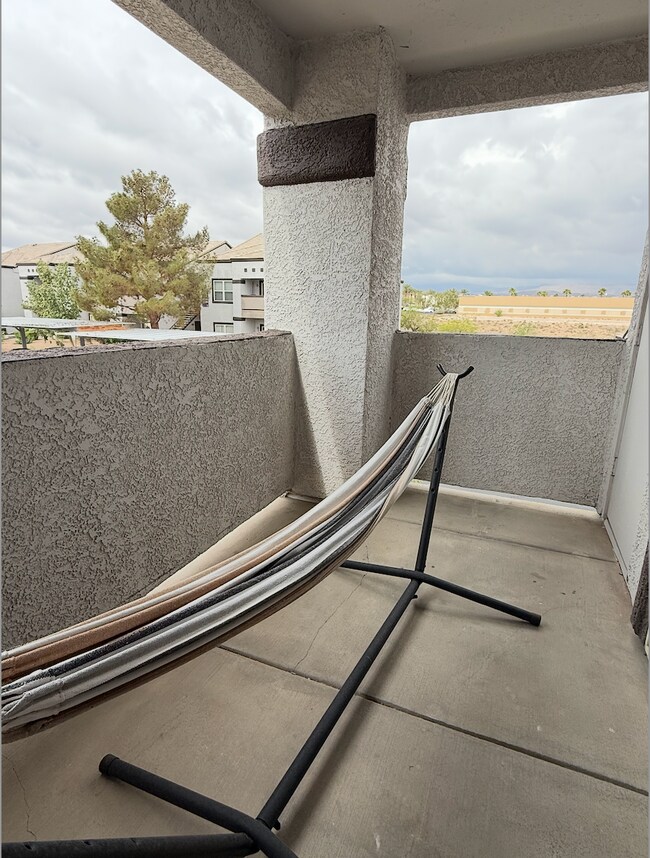Foto del edificio - 7255 W Sunset Rd
