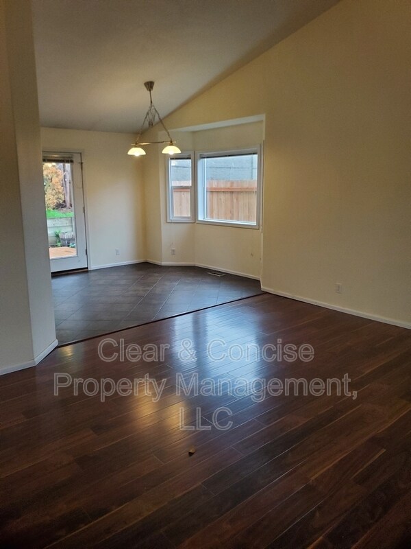 Foto del edificio - 3611 Berkshire St