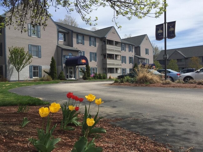 Building Photo - 131 Eastern Ave