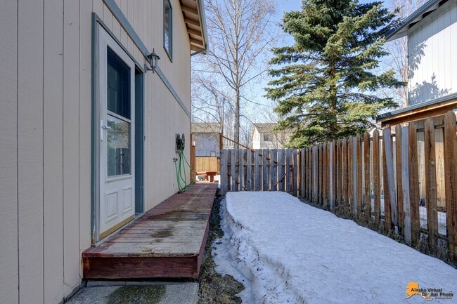 Building Photo - East Anchorage Condo with In Unit Laundry,...