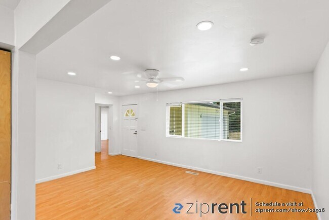 Building Photo - 24011 Summit Woods Dr