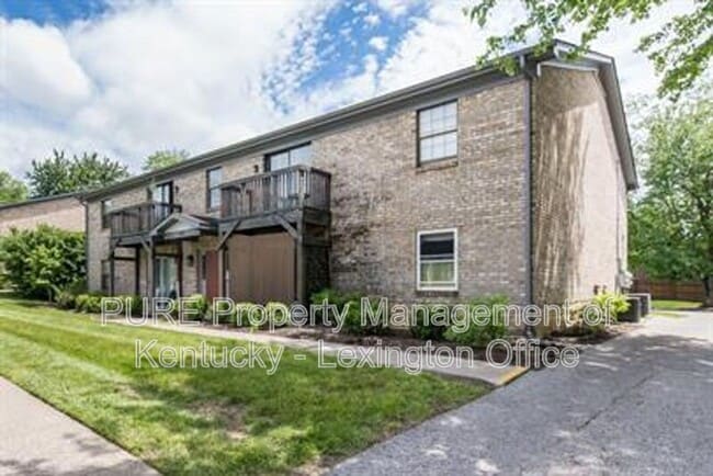 Building Photo - 360 Redding Rd