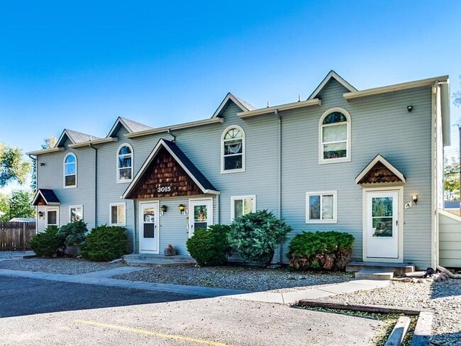 Photo - 3015 Illinois Ave Apartment