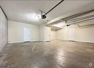 Building Photo - 80 Corn Crib Dr