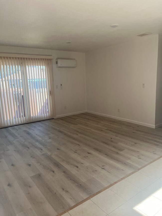 Building Photo - 2811 Tulare Ave