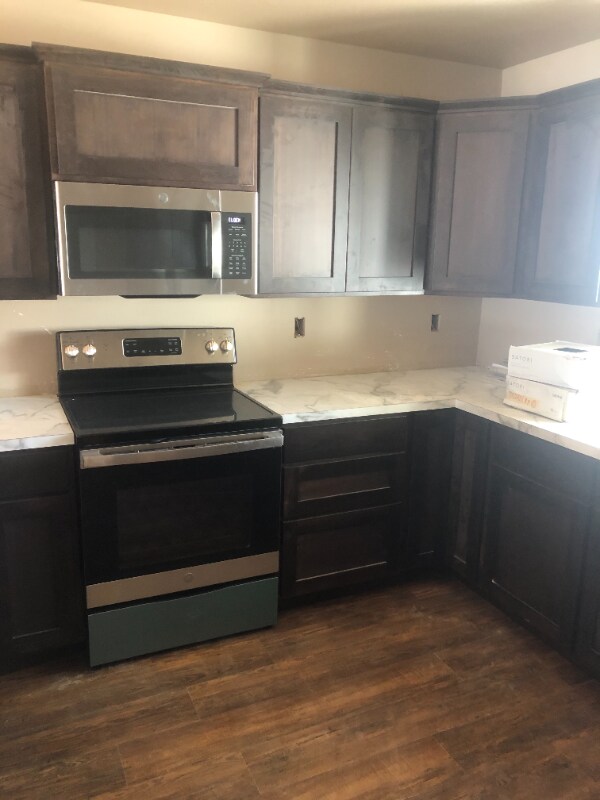 Building Photo - 1103 S Sun Devil Ct