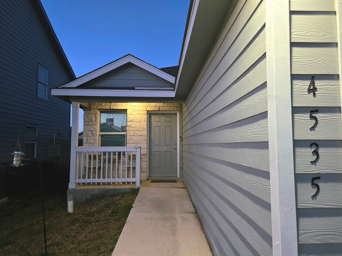 Foto principal - 4535 Glades Wy