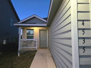 Building Photo - 4535 Glades Wy