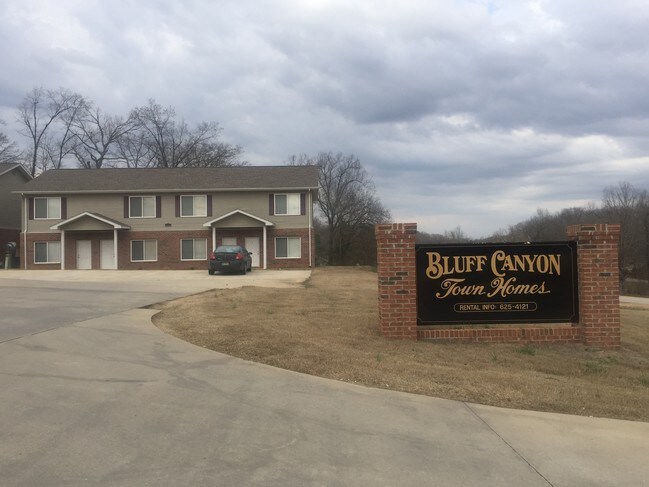 Poplar Bluff Apartments