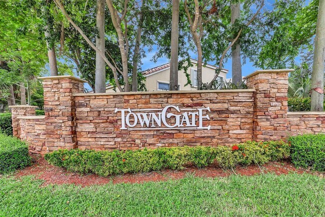 Foto del edificio - 15740 NW 16th Ct