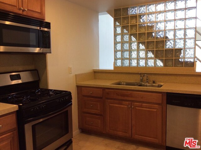 Foto del edificio - 3712 Evans St W
