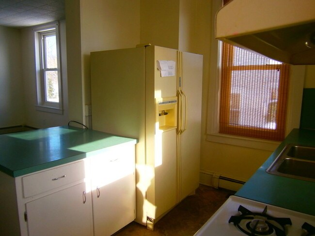 Foto del edificio - 3200 E Prospect Rd