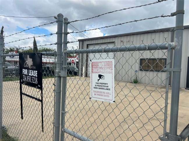 Photo - 4700 Keller Haslet Rd House