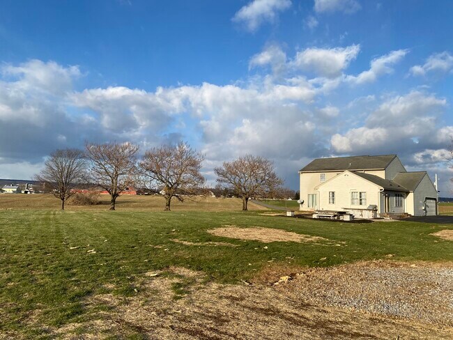 Foto del edificio - 320 Mt Vernon Rd