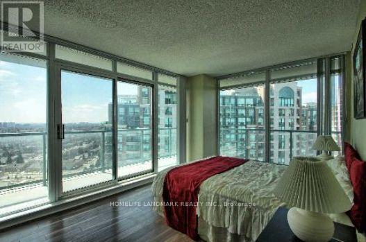 Building Photo - 5500 Yonge St