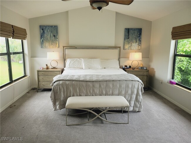 Foto del edificio - 5259 Myrtle Ln