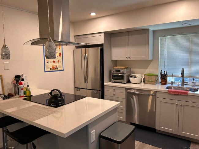 Building Photo - 3869 Camino Lindo