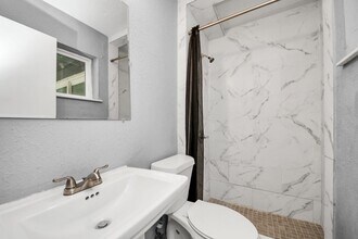 Building Photo - 11510 Lockgate Ln