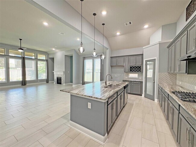 Building Photo - 15531 Wilsons Snipe Ct
